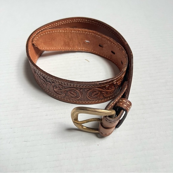 Western Genuine Tooled Rawhide Brown Belt "JOHN" Size 24 - Picture 1 of 9